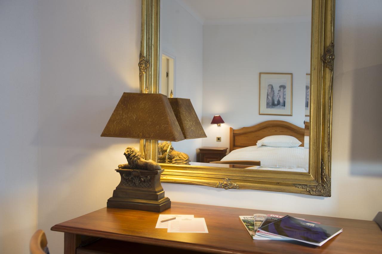 Regency Hotel Дуглас Экстерьер фото